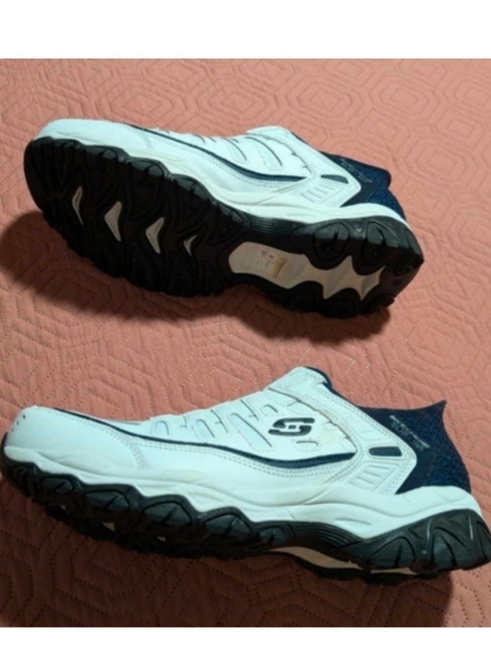 Skechers Slip-Ins - Picture 7 of 9